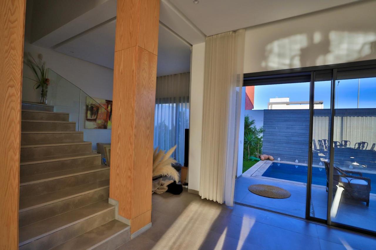 Moon House Villa Ville Nouvelle Exterior photo