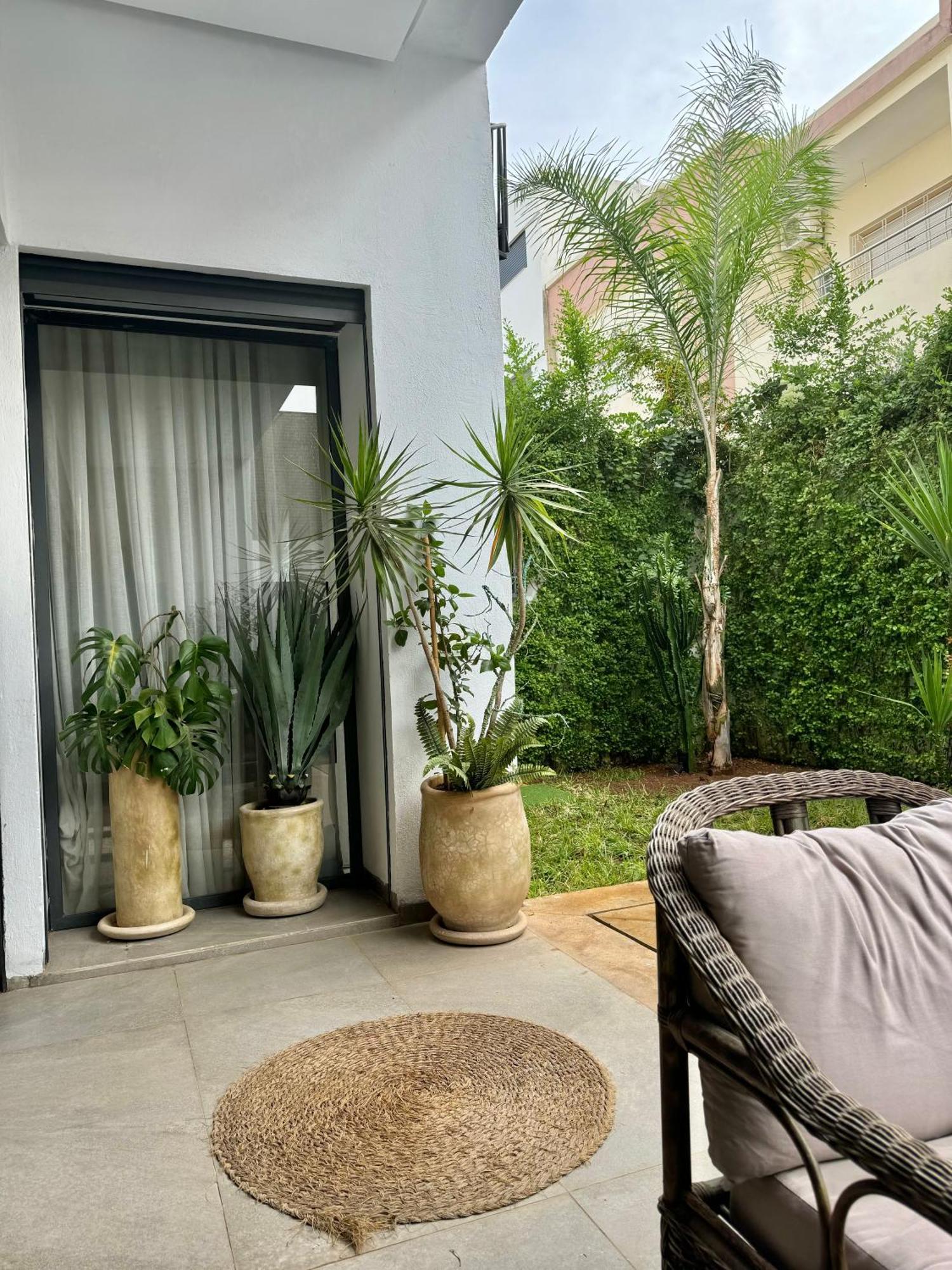 Moon House Villa Ville Nouvelle Exterior photo